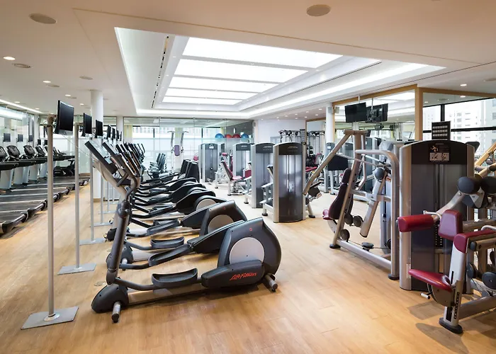 Millennium Hilton 5*