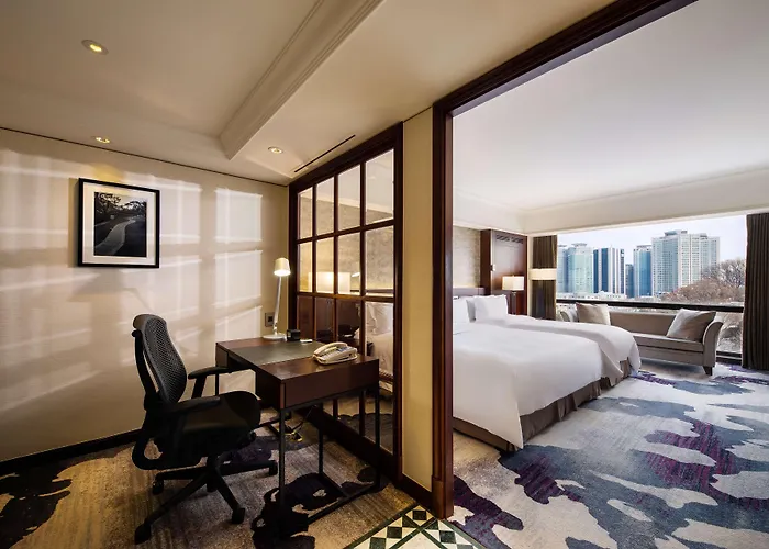 Millennium Hilton 5*