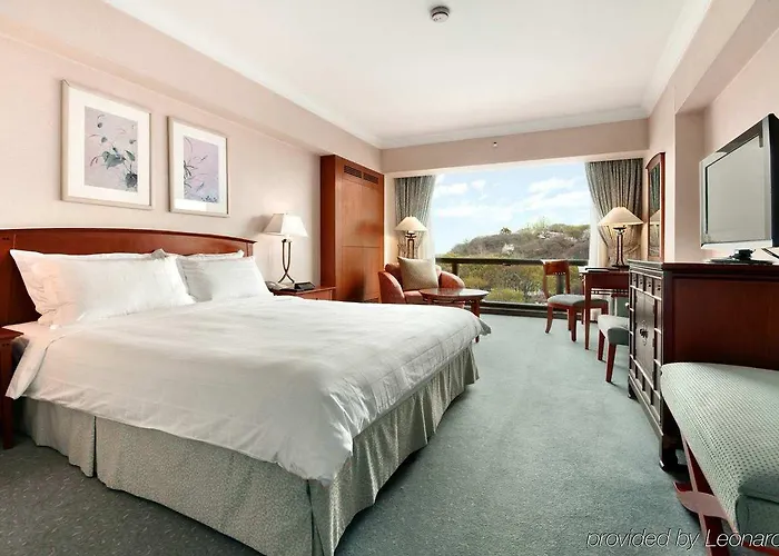 Millennium Hilton 5*