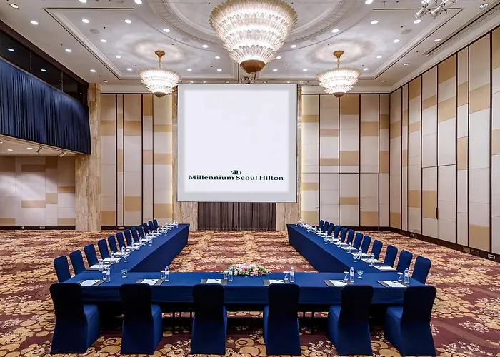 Hotel Millennium Hilton 5*